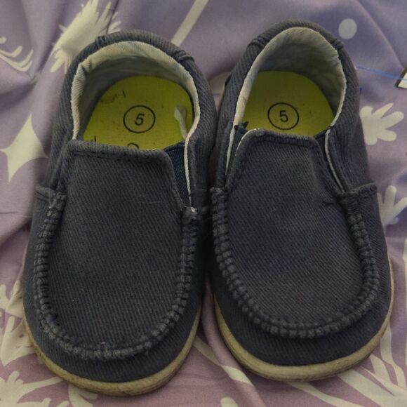 Cat & Jack Other - Cat & Jack Navy Slip-On Canvas Baby Shoes Unisex Size 5